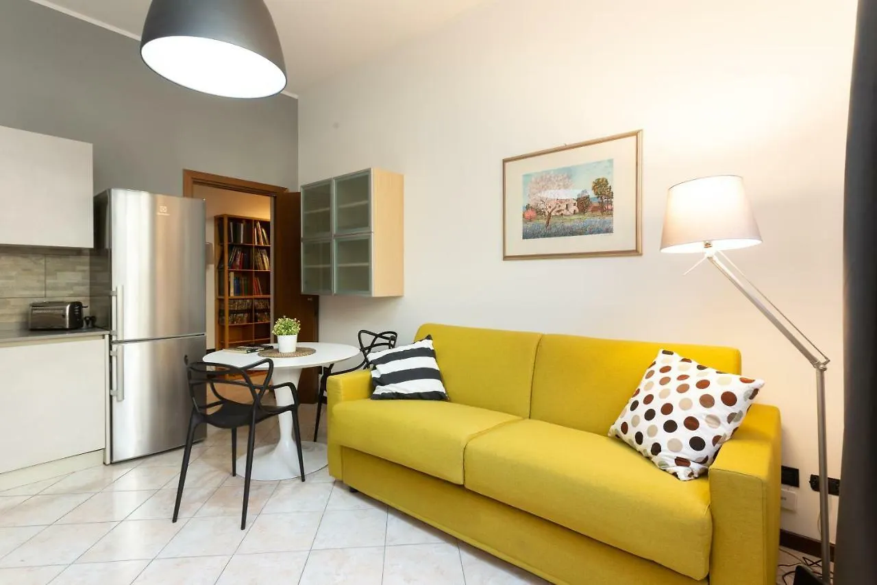 The Best Rent - Cozy Studio Apartment In Milan Downtown İtalya